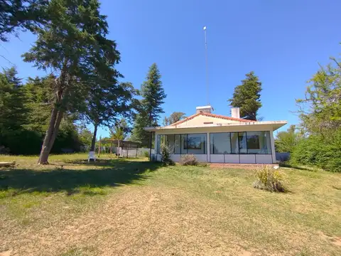 Casa con vista a las sierras a 2 cuadras del Río