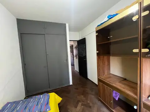 Departamento 5 ambientes con 2 baños