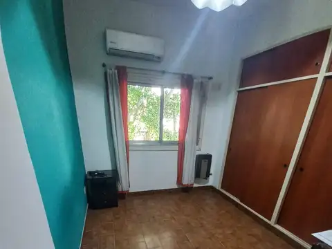 Depto Tipo Casa en Venta 40 años