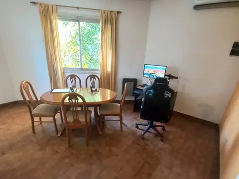 Depto Tipo Casa en Venta en Villa Pueyrredon, USD 150.000