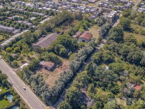 Terreno en Venta 208  mts Fondo