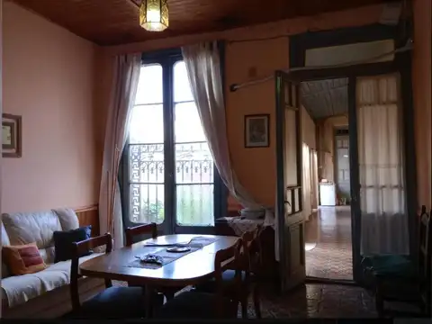 Alicia Moreau de Justo al 1200