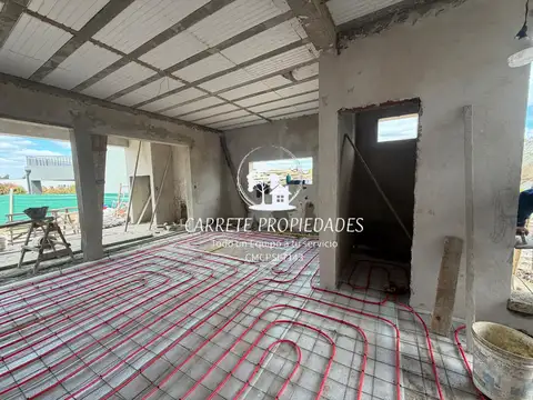 Casa 4 ambientes con 3 baños