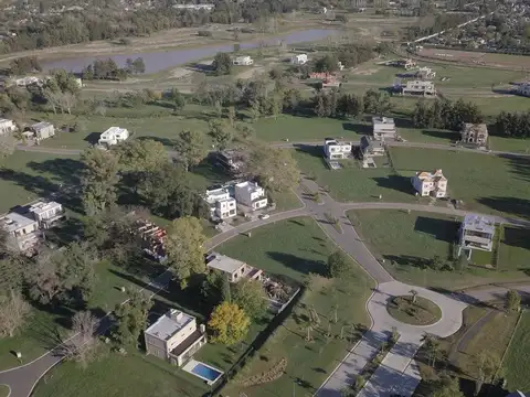 Terreno en Venta de 832,0 m2