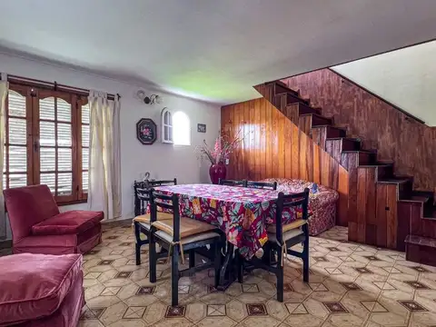 Depto Tipo Casa en Venta 33 años
