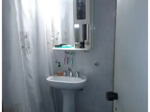 Depto Tipo Casa en Venta 40 años