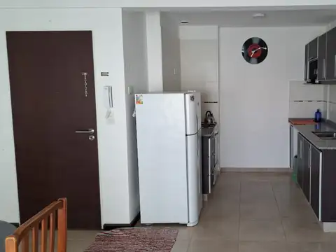 Departamento en Alquiler en Florida Mitre/Este, $ 780.000