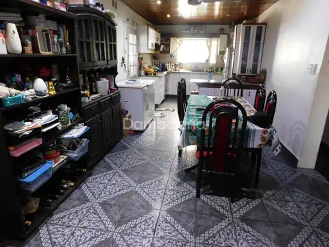 Casa  en Venta en Villa Gobernador Udaondo, Ituzaingó
