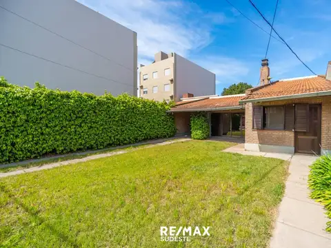 VENTA CASA CHALET AZCUENAGA 1200