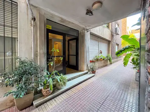 Departamento tipo casa a la venta en el centro de Rosario 