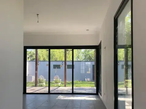 Casa en Venta en Pehuajo, USD 145.000