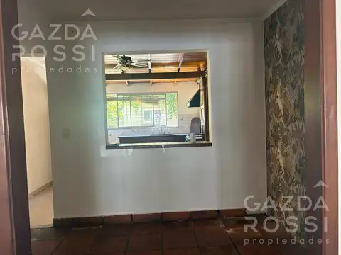 Casa en Venta al Oeste