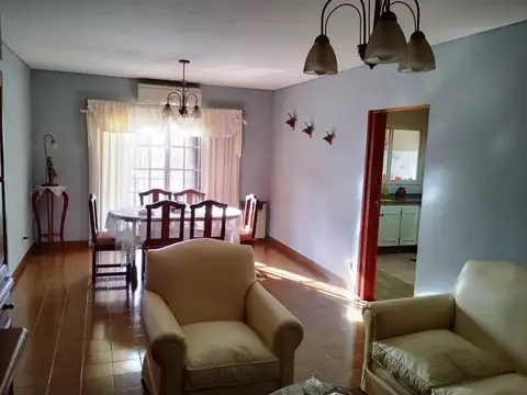 VENTA - amplio Departamento 3 ambientes - Centro - Monte Grande - Apto Credito