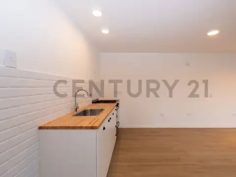 Depto Tipo Casa 2 ambientes con 1 baño