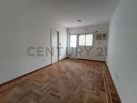 SE VENDE DEPARTAMENTO CÉNTRICO DE DOS DORMITORIOS EN RAFAELA