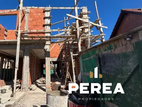 Casa 3 ambientes con 2 baños