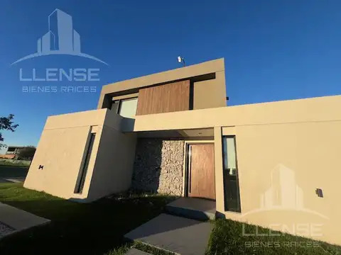 Casa 5 ambientes en venta y alquiler, Barrio San Juan Chico