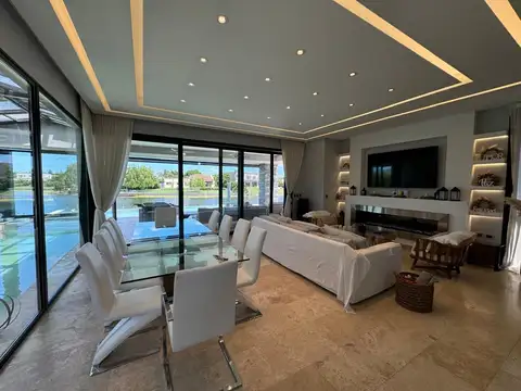 Casa en Venta en San Matias, USD 1.300.000