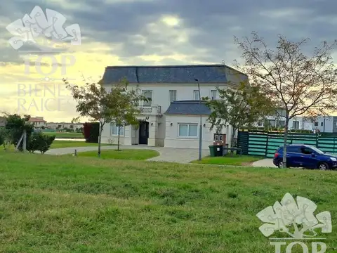 Terreno en Venta de 888,0 m2