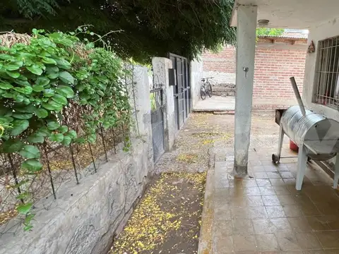 Casa en Venta en Neuquen, USD 110.000