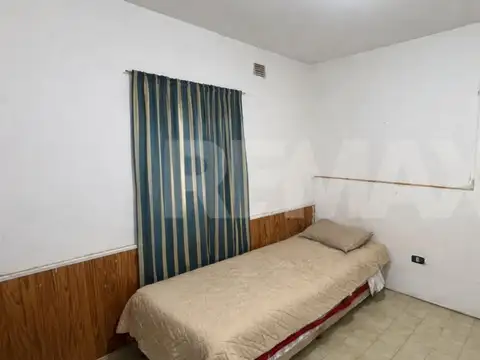 Casa 6 ambientes con 3 baños