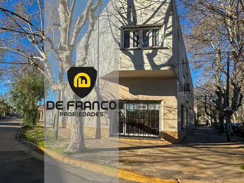 VENTA DE 3 LOCALES EN PB Y 3 DEPTOS 3 AMB PA- BELLA VISTA