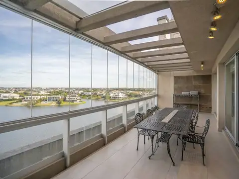 Avenida del Golf 2100