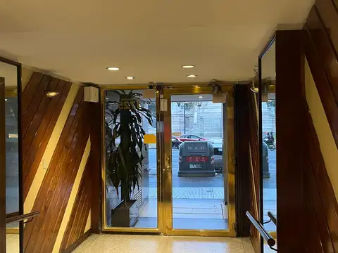 Oficina en Alquiler 50 años