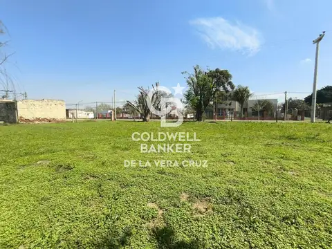 Extenso terreno en San Carlos Norte sobre calle Rivadavia
