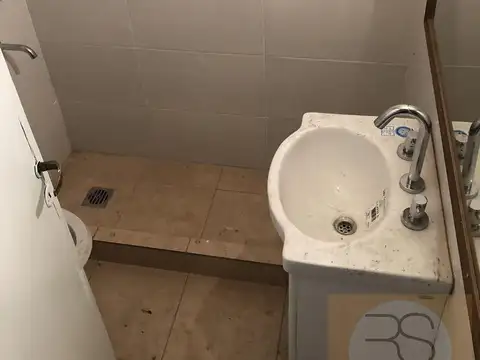 Depto Tipo Casa en Venta con 2 cocheras