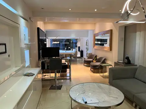 Local en Alquiler en Recoleta, $ 8.000.000