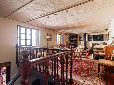 Depto Tipo Casa 4 ambientes con 2 baños