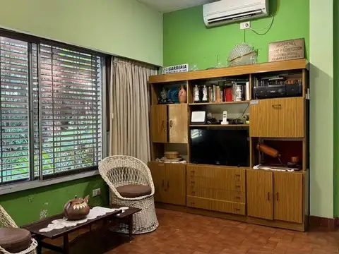 CASA 3 AMBIENTES EN VENTA EN LA UNION CON PILETA