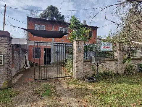 Casa en venta en Parque Alvear II 300m2