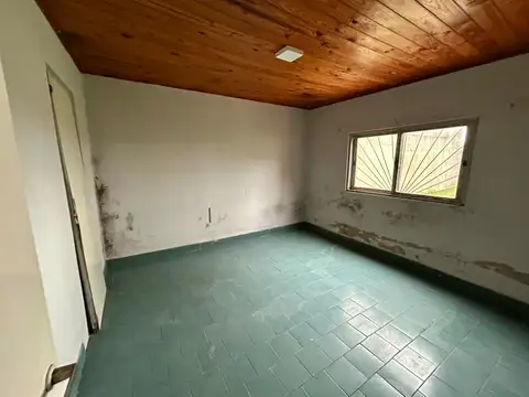 VENTA - CASA EN BARRIO LA ESMERALDA