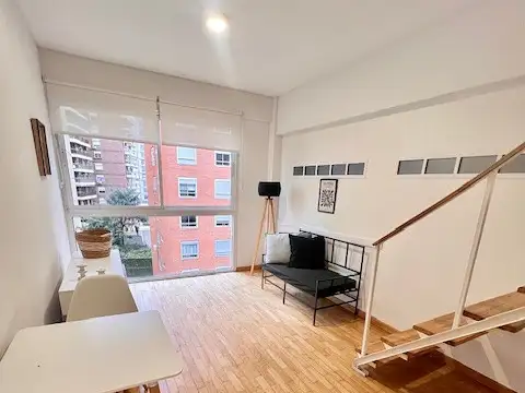 2 ambientes en Duplex ,Cañitas disponible el 22 de marzo