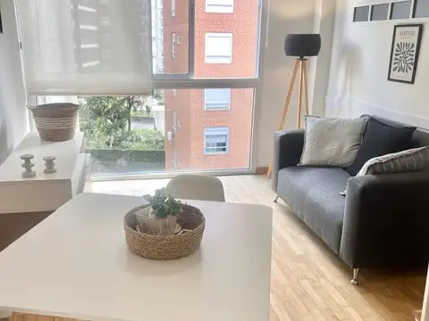 2 ambientes en Duplex ,Cañitas disponible el 22 de marzo