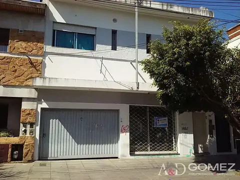 PH 3 AMB CON COCHERA PARA 2 AUTOS Y JARDIN