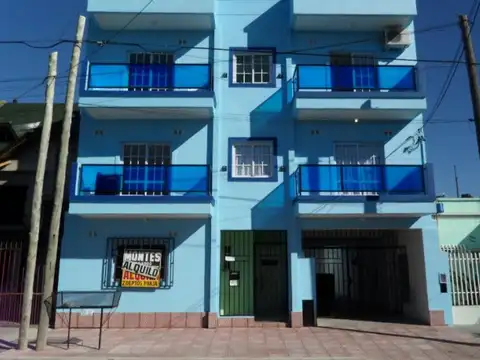 AMPLIO DEPARTAMENTO DE DOS AMBIENTES EN ISIDRO CASANOVA!!!!!