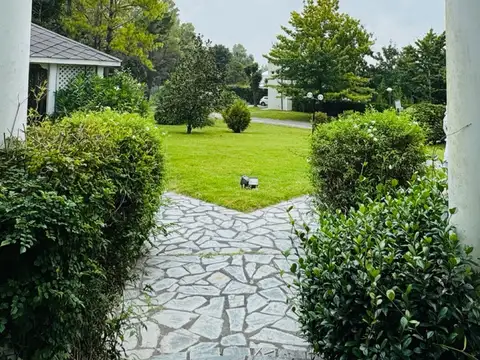 Terreno en Venta en Manuel B Gonnet, USD 260.000