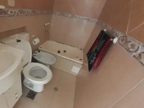 Depto Tipo Casa 2 ambientes con 1 baño