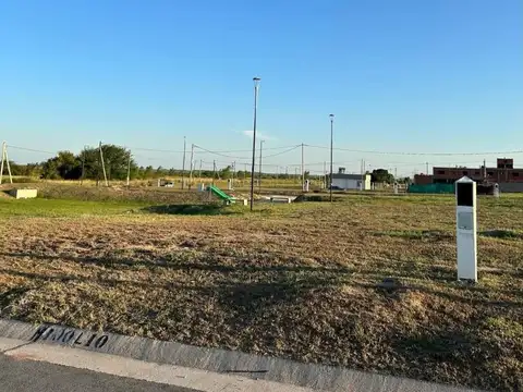 Docta Central Manzana 100 Lote 10