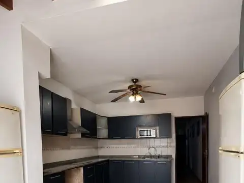 Depto Tipo Casa en Venta con 1 cocheras