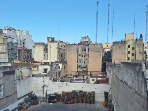 Alsina 1500, Piso 4