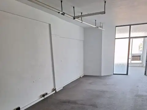Alsina 1500, Piso 4
