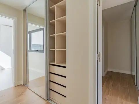 VENTA DEPARTAMENTO 3 AMB  CON COCHERA DELFI XVII