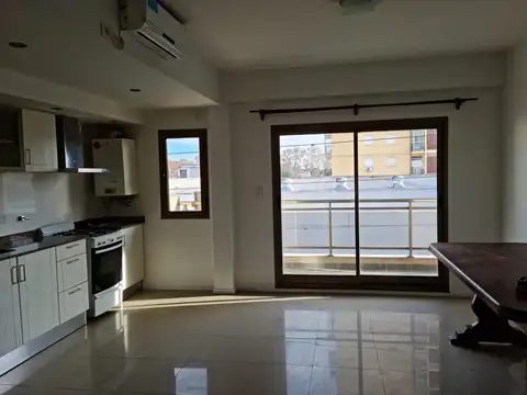 Departamento en Venta en Zarate, USD 105.000