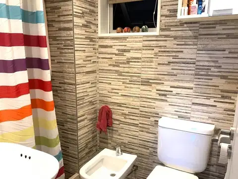 Departamento 3 ambientes con 2 baños