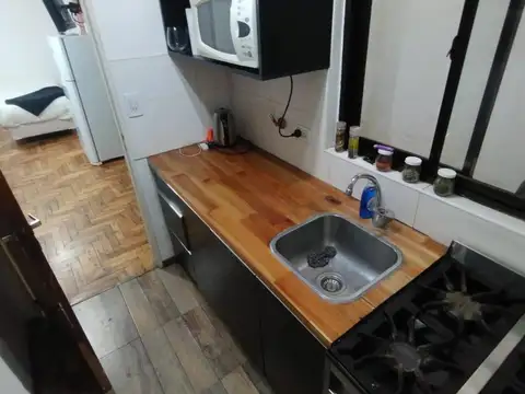 Av.Libertad 3200 , Piso 7