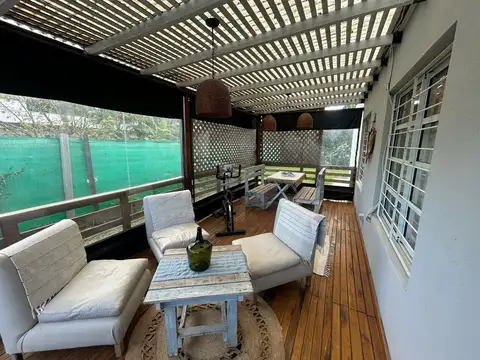 CASA EN VENTA EN GENERAL RODRIGUEZ